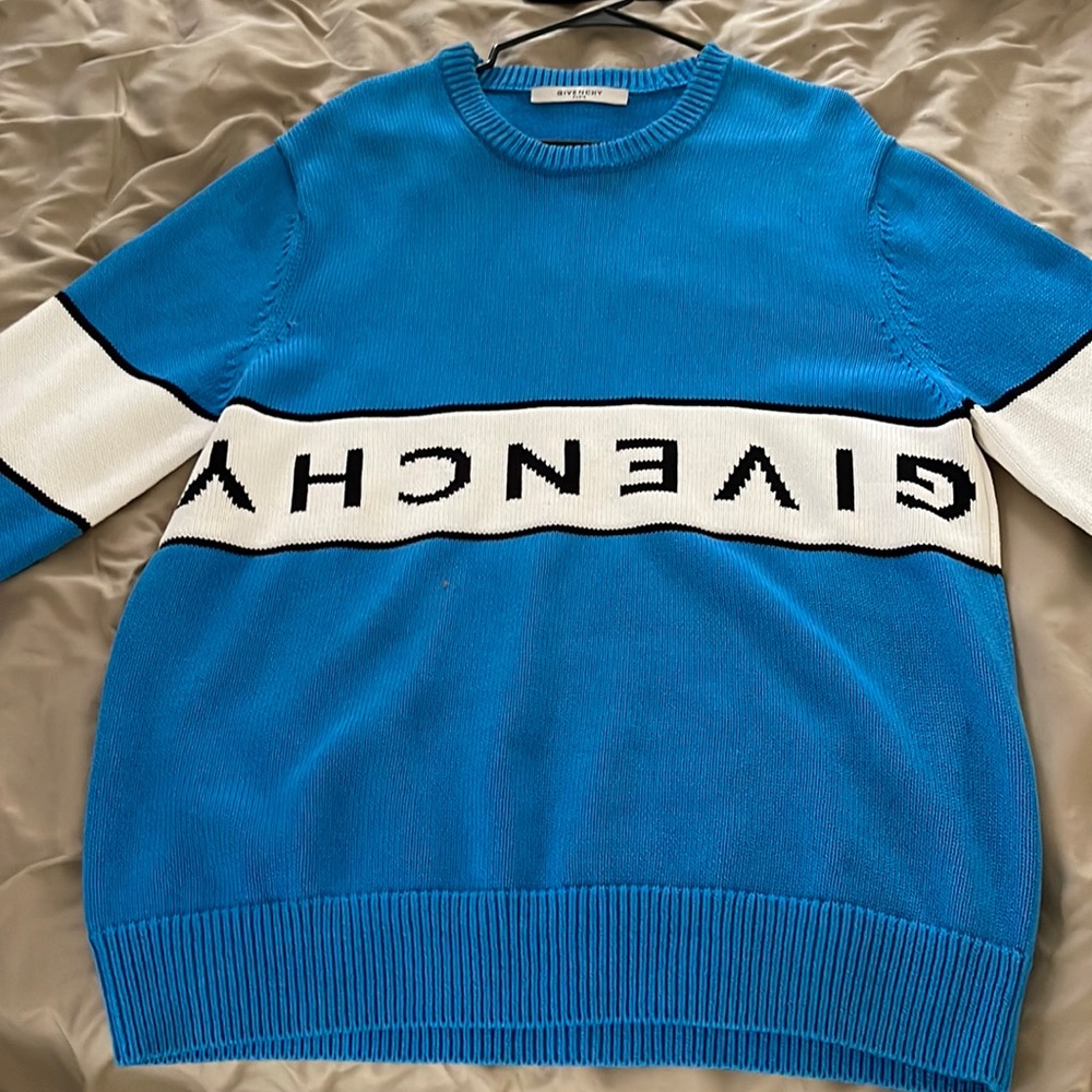 Givenchy Sweatshirt